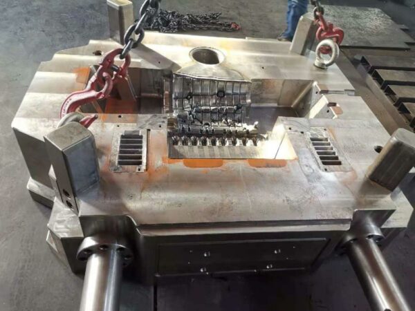 customized foundry mould aluminum die casting tooling - Image 2
