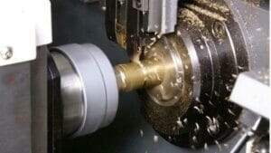 Processos tradicionais comuns de corte de metal